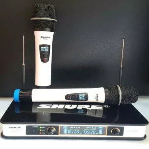 Shure BLX 8C UHF Wireless Microphone System